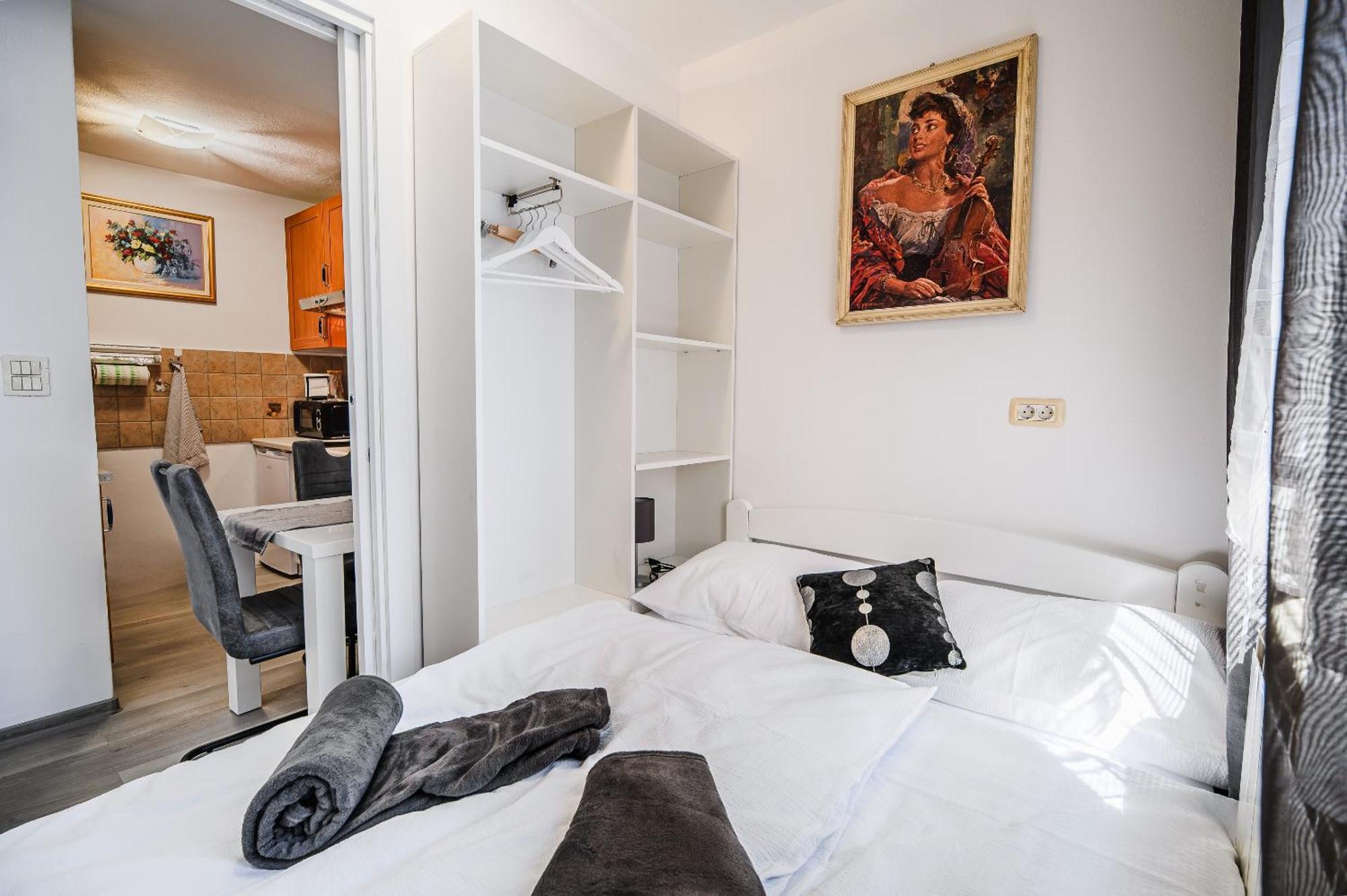 Apartments 888 Бовец Стая снимка