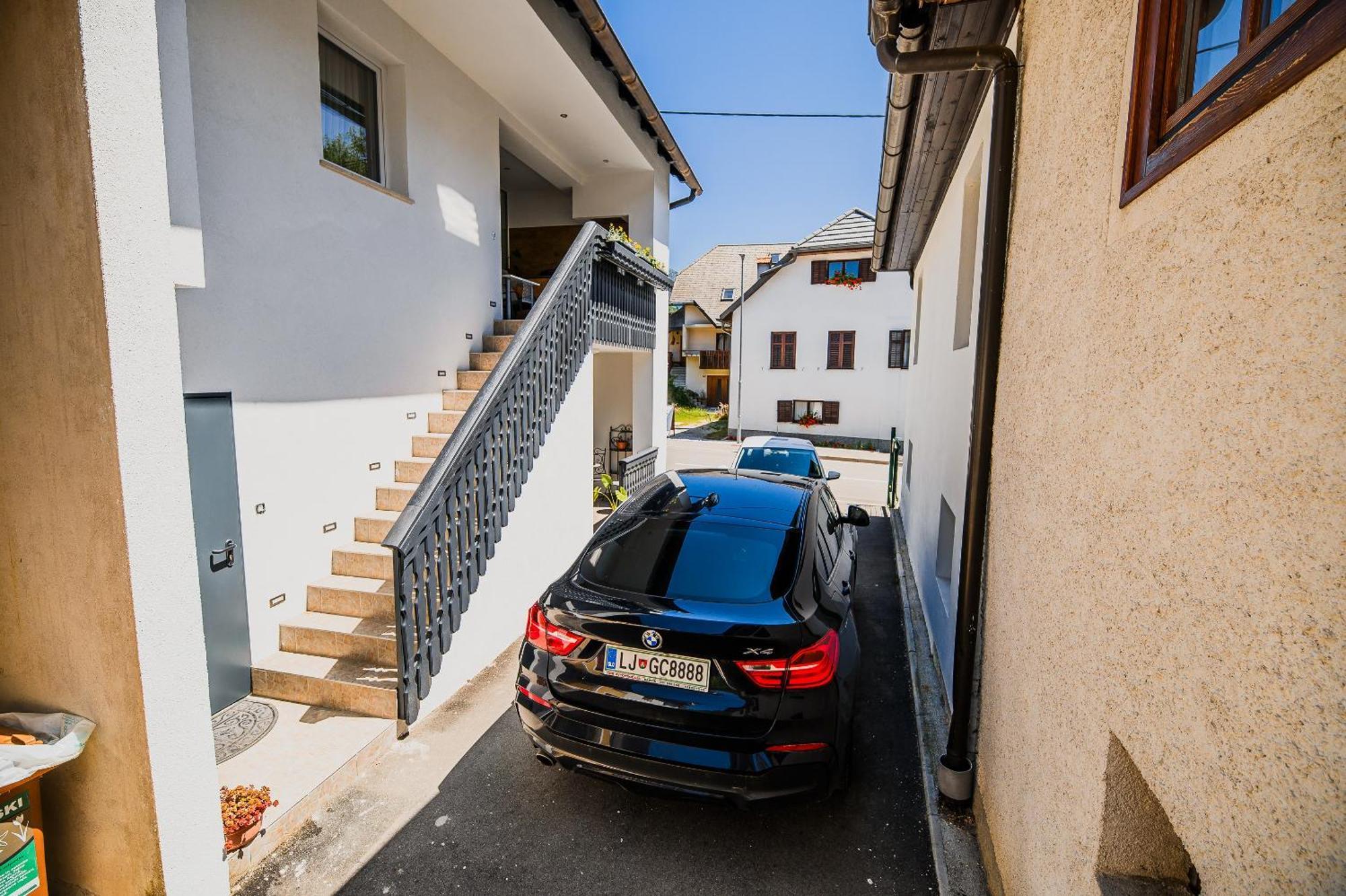 Apartments 888 Бовец Стая снимка