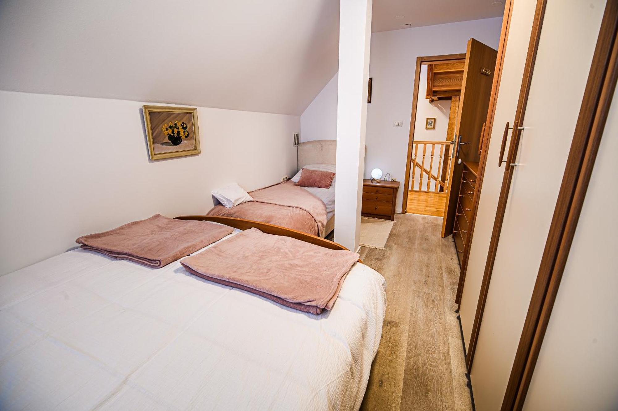 Apartments 888 Бовец Стая снимка